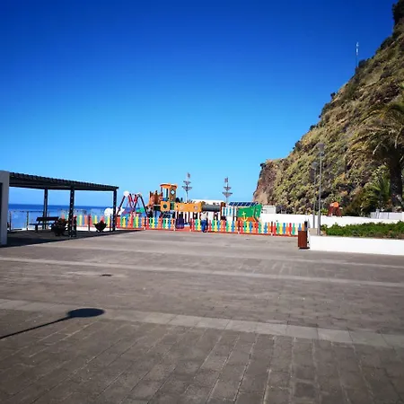 Madeira Casa Da Paz بيت للعطل *